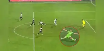 Campos imitó atajada del 'Dibu' Martínez en la final del mundo y evitó el 1-0 de Melgar Campos imitó atajada del 'Dibu' Martínez en la final del mundo y evitó el 1-0 de Melgar