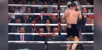 Kina Malpartida sorprende al aparecer como supervisora de la pelea entre Canelo vs. Charlo