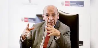 Kurt Burneo: “La desaceleración (del PBI) también es culpa del BCRP” Kurt Burneo: “La desaceleración (del PBI) también es culpa del BCRP”
