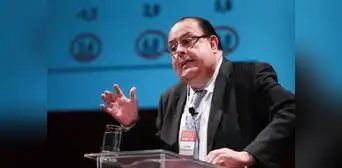 Julio Velarde da ánimos a los argentinos en su lucha contra la inflación