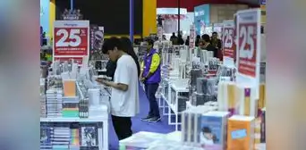 Importación y venta de libros seguirán exoneradas del IGV Importación y venta de libros seguirán exoneradas del IGV