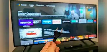 Smart TV: ¿es recomendable desenchufar tu televisor cuando no lo estás utilizando? Smart TV: ¿es recomendable desenchufar tu televisor cuando no lo estás utilizando?