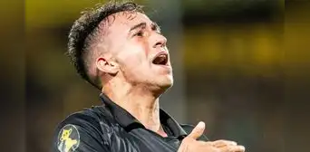 Peñarol remontó y ganó 2-1 a Defensor Sporting: es líder del Clausura del Campeonato Uruguayo Peñarol remontó y ganó 2-1 a Defensor Sporting: es líder del Clausura del Campeonato Uruguayo