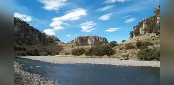 Arequipa: desagües de Caylloma contaminan río Apurímac Arequipa: desagües de Caylloma contaminan río Apurímac