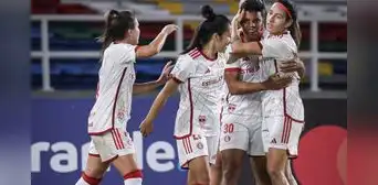 En un festival de goles, Internacional derrotó 4-2 a América de Cali por la Copa Libertadores Femenina En un festival de goles, Internacional derrotó 4-2 a América de Cali por la Copa Libertadores Femenina