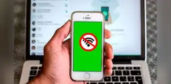 ¿Qué ocurre con WhatsApp Web cuando tu teléfono se queda sin datos y sin conexión wifi?