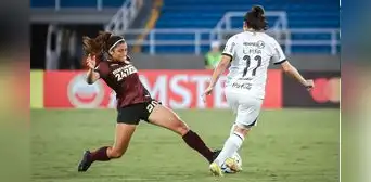 Universitario perdió 3-1 ante Olimpia y se despidió de la Copa Libertadores Femenina 2023 Universitario perdió 3-1 ante Olimpia y se despidió de la Copa Libertadores Femenina 2023