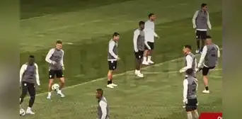 El video que demuestra la gran química entre Oliver Sonne y Guerrero en la selección peruana El video que demuestra la gran química entre Oliver Sonne y Guerrero en la selección peruana