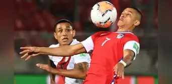 Alineaciones Perú vs. Chile: así jugarán la Bicolor y la Roja por las Eliminatorias Alineaciones Perú vs. Chile: así jugarán la Bicolor y la Roja por las Eliminatorias