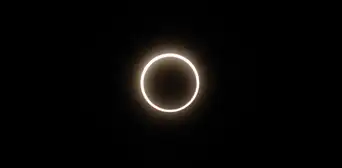Eclipse solar en Colombia: ¿a qué hora y dónde ver el 'anillo de fuego' este 14 de octubre de 2023? Eclipse solar en Colombia: ¿a qué hora y dónde ver el 'anillo de fuego' este 14 de octubre de 2023?