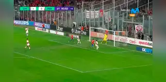 Santamaría marcó pésimo y López marcó autogol: Chile liquidó a Perú con el 2-0