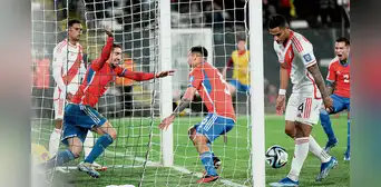 La Bicolor sigue en deuda: Perú cae ante Chile en Santiago La Bicolor sigue en deuda: Perú cae ante Chile en Santiago