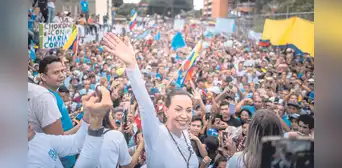 Venezuela: Tres renuncias de candidatos le dan protagonismo a María Corina Machado