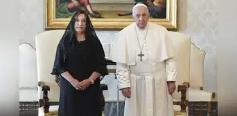 Dina Boluarte se reunió con el papa Francisco en el Vaticano Dina Boluarte se reunió con el papa Francisco en el Vaticano