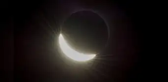 Eclipse solar 2023 en Perú: mira cómo fue el desarrollo del evento astronómico en el país