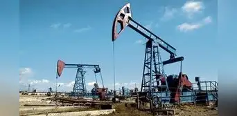 Congreso vuelve a la carga con proyectos para extender retroactivamente contratos petroleros