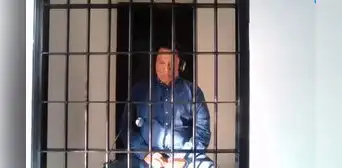 Felix Moreno es condenado a 6 años de cárcel por construcción de sauna en el Pentagonito Felix Moreno es condenado a 6 años de cárcel por construcción de sauna en el Pentagonito