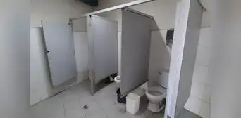 Chiclayo: baños de la Municipalidad de José Leonardo Ortiz están en un pésimo estado