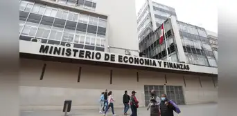 MEF reconoce que la economía peruana está en recesión MEF reconoce que la economía peruana está en recesión