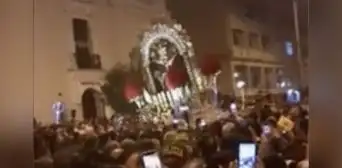 Señor de los Milagros: anda del Cristo Moreno estuvo a punto de caer Señor de los Milagros: anda del Cristo Moreno estuvo a punto de caer