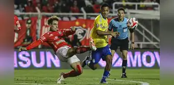 Cienciano ganó 1-0 a Sporting Cristal y le pone el Clausura en bandeja a Universitario
