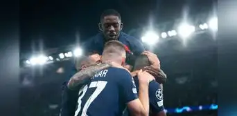 PSG goleó 3-0 al AC Milan y tomó la punta de su grupo en la UEFA Champions League PSG goleó 3-0 al AC Milan y tomó la punta de su grupo en la UEFA Champions League