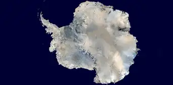 Científicos descubren un antiguo paisaje oculto bajo el hielo de la Antártida Científicos descubren un antiguo paisaje oculto bajo el hielo de la Antártida