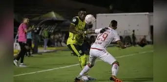 En un partidazo, Atlético Huila igualó de local 2-2 ante Santa Fe por la Liga BetPlay 2023
