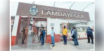Exservidor del GRL no alertó fallas en obra de colegio de Chiclayo Exservidor del GRL no alertó fallas en obra de colegio de Chiclayo