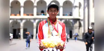 Ajedrecista arequipeño vende patitos kawaii para ir a torneo en Brasil: "Devolveré ese apoyo a otros niños”