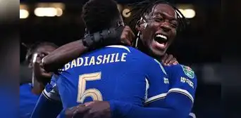 Chelsea derrotó 2-0 a Blackburn en Stamford Bridge y clasificó a los cuartos de final de la Carabao Cup Chelsea derrotó 2-0 a Blackburn en Stamford Bridge y clasificó a los cuartos de final de la Carabao Cup