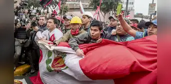 Encuesta IEP: Los peruanos estamos más polarizados que en el 2021 tras las elecciones Encuesta IEP: Los peruanos estamos más polarizados que en el 2021 tras las elecciones