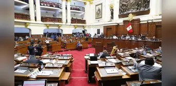 Congreso: aprueban nombramiento progresivo de personal CAS administrativo en Salud