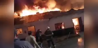 Profesor y adulta mayor mueren en fuerte incendio en Amazonas Profesor y adulta mayor mueren en fuerte incendio en Amazonas