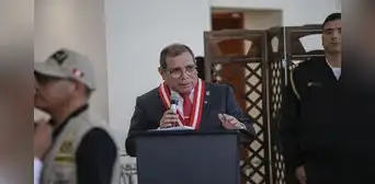 Javier Arévalo: deben salir las FF.AA. pero con plan coordinado de seguridad Javier Arévalo: deben salir las FF.AA. pero con plan coordinado de seguridad
