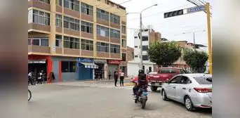 Es peligroso: semáforo sigue inoperativo por juicio contra la Municipalidad de Chiclayo Es peligroso: semáforo sigue inoperativo por juicio contra la Municipalidad de Chiclayo