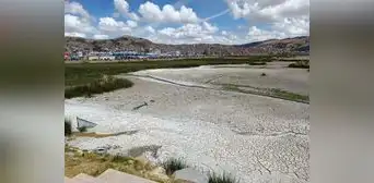¡Tiempos críticos en Puno! Lago Titicaca descendió más de 2 metros tras fenómeno El Niño ¡Tiempos críticos en Puno! Lago Titicaca descendió más de 2 metros tras fenómeno El Niño