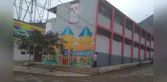 Comas: condenan a cadena perpetua a exportero de colegio por abusar sexualmente de escolar Comas: condenan a cadena perpetua a exportero de colegio por abusar sexualmente de escolar