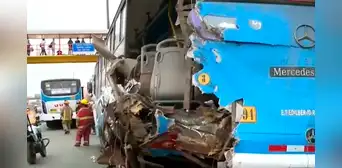 Panamericana Norte: choque de buses dejó 30 heridos en Los Olivos
