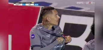 ¡Sigue en racha! Paolo Guerrero anota gran gol para el 1-0 de LDU ante Técnico Universitario