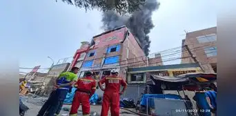 Trujillo: nuevo incendio genera zozobra en zona comercial Trujillo: nuevo incendio genera zozobra en zona comercial
