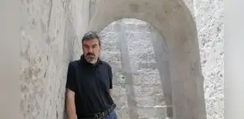 Roberto Palacio: “Somos narraciones frente a TikTok, gritándole al mundo: ese soy yo” Roberto Palacio: “Somos narraciones frente a TikTok, gritándole al mundo: ese soy yo”