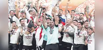 Liga 1: Universitario de Deportes alzó la copa tras ganar la final Liga 1: Universitario de Deportes alzó la copa tras ganar la final