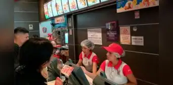 Indecopi: multan a KFC con más de S/64.000 tras discriminar a peruano por su vestimenta Indecopi: multan a KFC con más de S/64.000 tras discriminar a peruano por su vestimenta