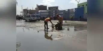3.000 escolares en riesgo por colapsos de desagüe en Chiclayo 3.000 escolares en riesgo por colapsos de desagüe en Chiclayo
