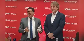 BID Invest se convierte en accionista de Caja Huancayo para fortalecer la inclusión financiera en Perú