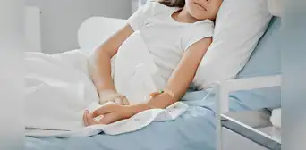 Creyó que su hija tenía sarpullido, la llevó al hospital y descubrió que tenía una enfermedad mortal Creyó que su hija tenía sarpullido, la llevó al hospital y descubrió que tenía una enfermedad mortal