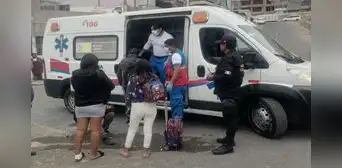 Escolares se salvan de morir tras choque de bus y camión sin frenos en Tacna Escolares se salvan de morir tras choque de bus y camión sin frenos en Tacna