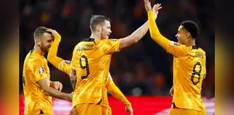 Países Bajos derrotó de local 1-0 a Irlanda y clasificó a la Eurocopa 2024 a falta de una fecha Países Bajos derrotó de local 1-0 a Irlanda y clasificó a la Eurocopa 2024 a falta de una fecha