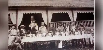 El café de todas las sangres El café de todas las sangres